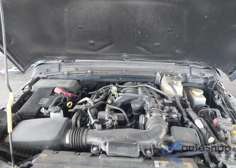 2022 Jeep Wrangler Unlimited Sahara 4X4 z USA, uszkodzony, nr VIN 1C4HJXEG1NW189146